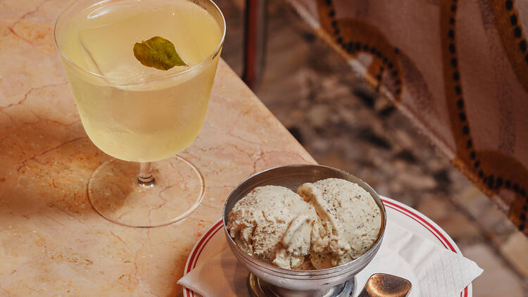 Socio guest shift Snack Baby Socio guest shift Snack Baby