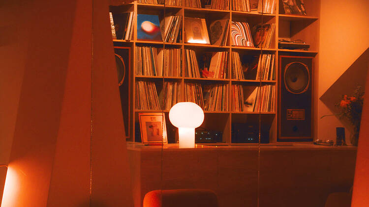 Bimbi Nilo: un lounge secreto para amantes de los vinilos Bimbi Nilo: un lounge secreto para amantes de los vinilos