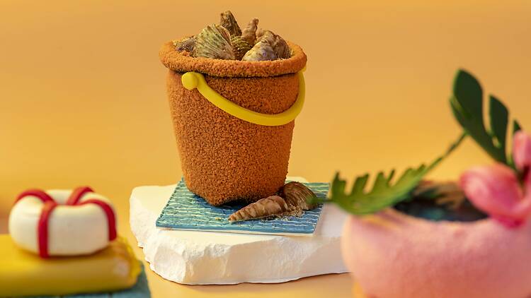 Bangkok Baking Company brings a tropical dessert line up to the summer