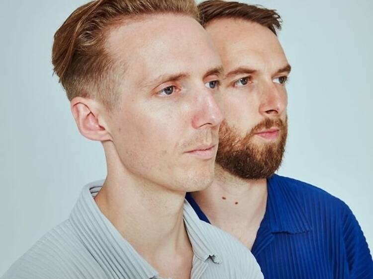 HONNE