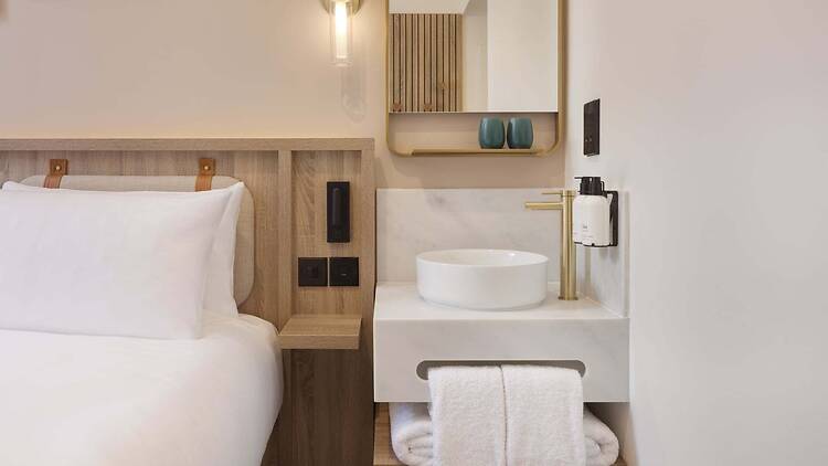 The space-maximising sink inside the rooms