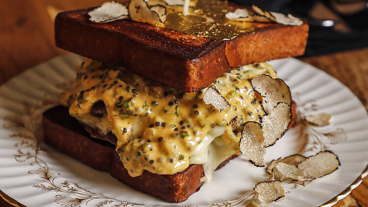 Honeysuckle Honeysuckle