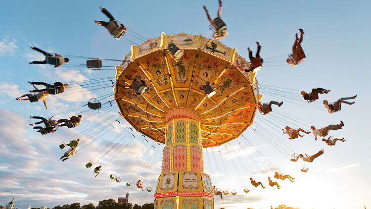Enjoy thrilling roller coasters and fluffy candy floss at Gröna Lund Enjoy thrilling roller coasters and fluffy candy floss at Gröna Lund