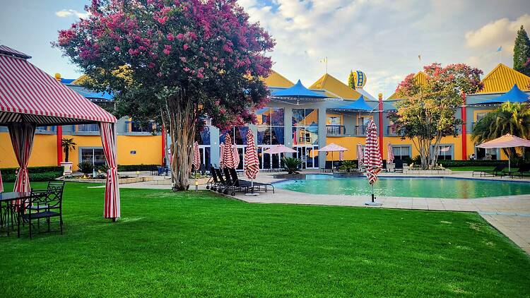 Maximise your base at the hotel