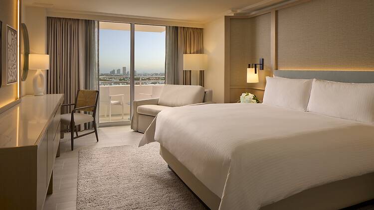 Loews Miami Beach Hotel