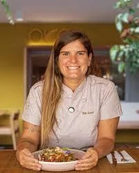 Tati: 'Gente que cozinha com prop&oacute;sito, atende com afeto e coloca verdade em cada detalhe. Que 2026 venha leve, vivo e cos muitas novidades por aqui!'