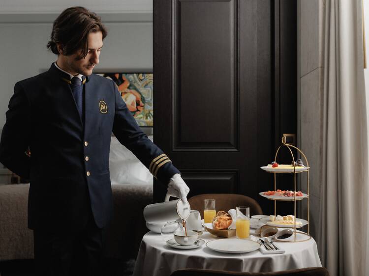 Fomos dormir ao primeiro hotel em Portugal com mordomo 24 horas por dia – e os nossos desejos foram ordens