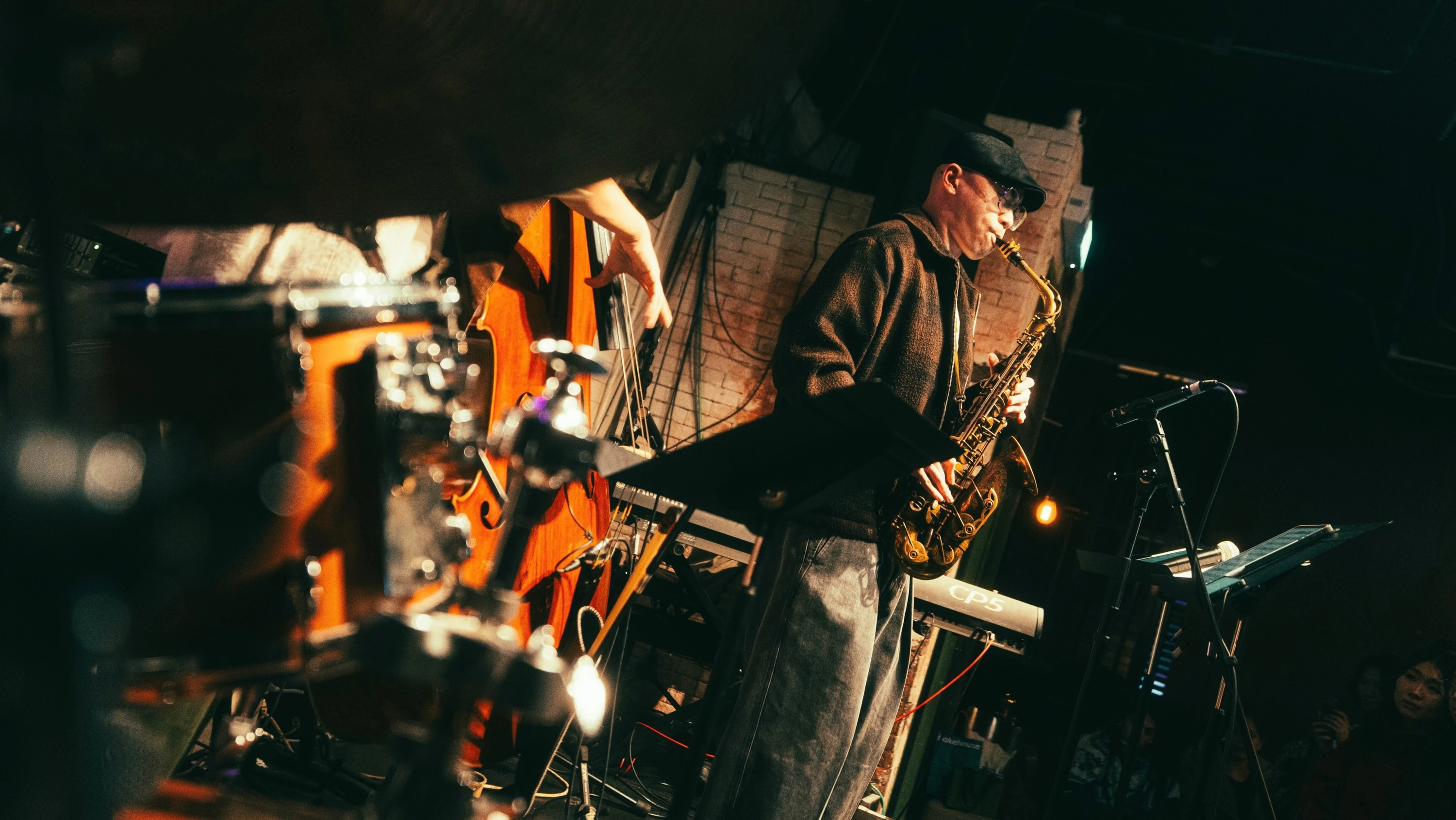 Gentle Pause Fountain de Chopin jazz music