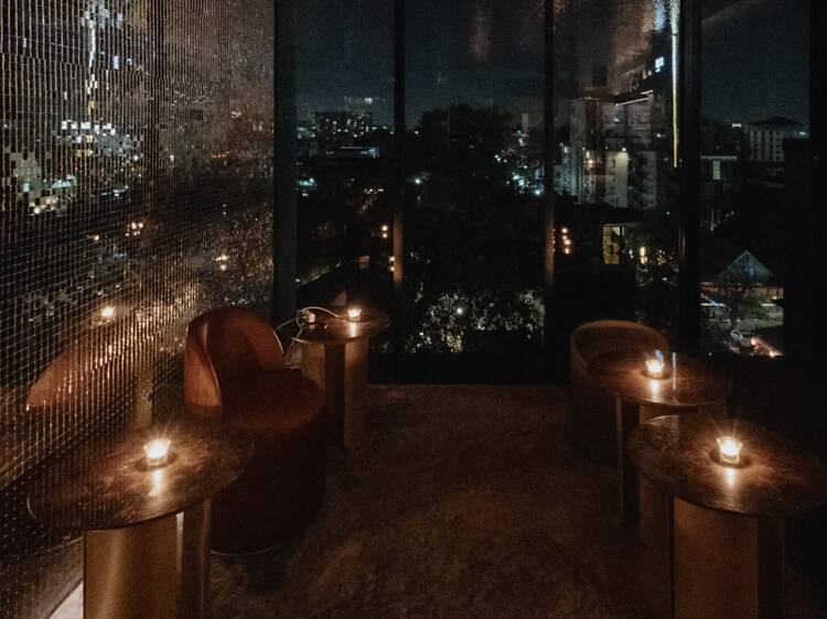 Surr Bar @Art Mai? Hotel