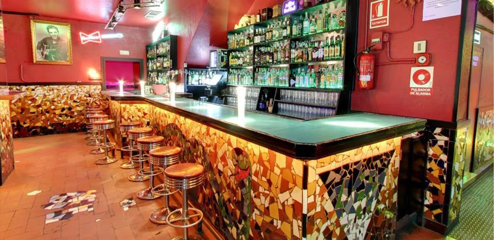 Por esta barra ha pasado medio universo rock del hemisferio Norte