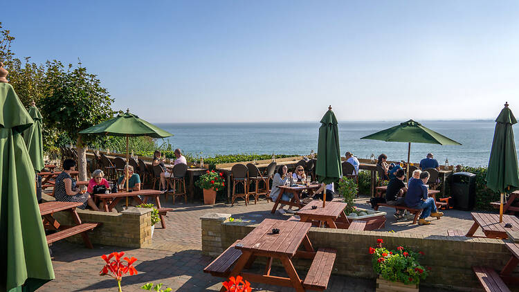 Two of the greatest pub towns in Britain are day trips from London