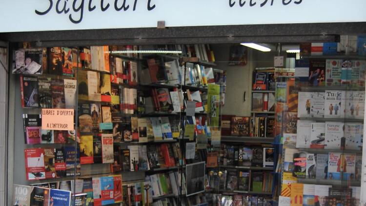 Horta: Sagitari Llibres