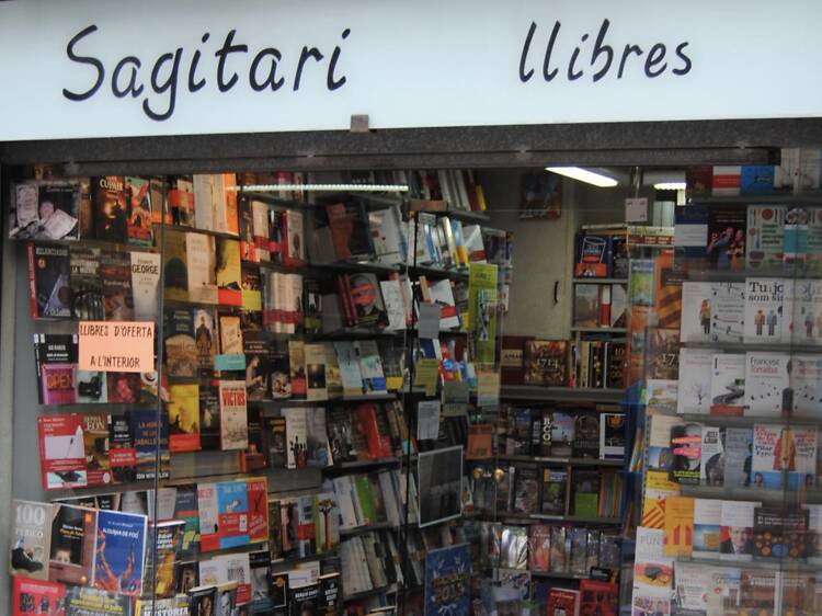 Horta: Sagitari Llibres