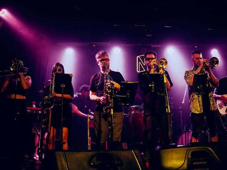 La Fuerza Mayor at Club Social 911