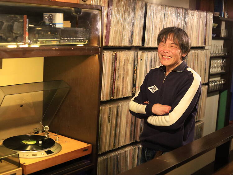 3000枚のレコードとともに生きる、吉祥寺「ハバナムーン」30年の軌跡