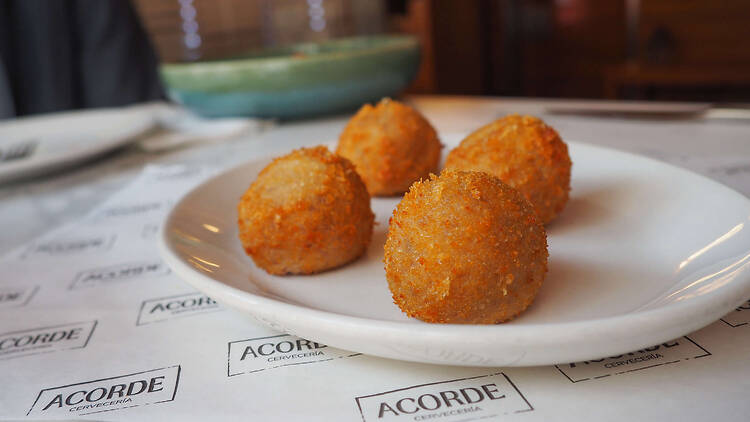 Plato de Acorde cervecería
