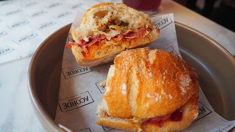 Plato de Acorde cervecería