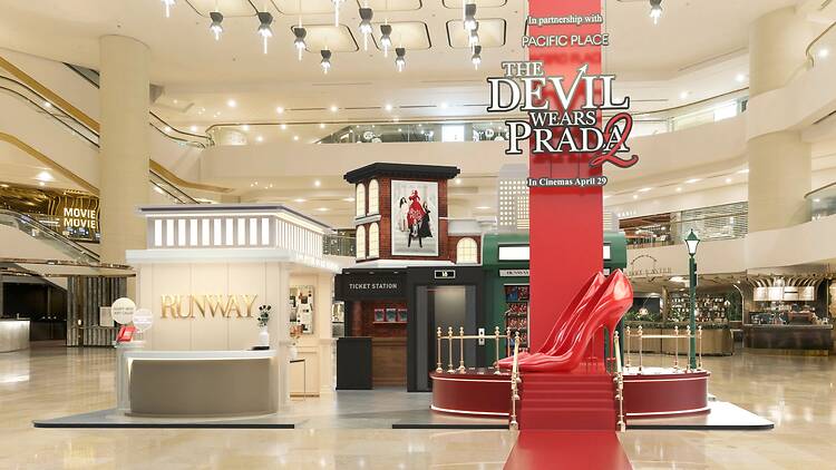 Devil Wears Prada 2 pop up