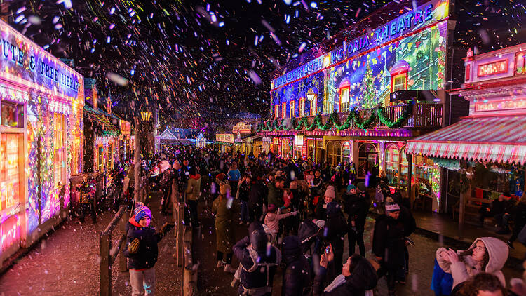 A snowy, wintery festival with light installations 