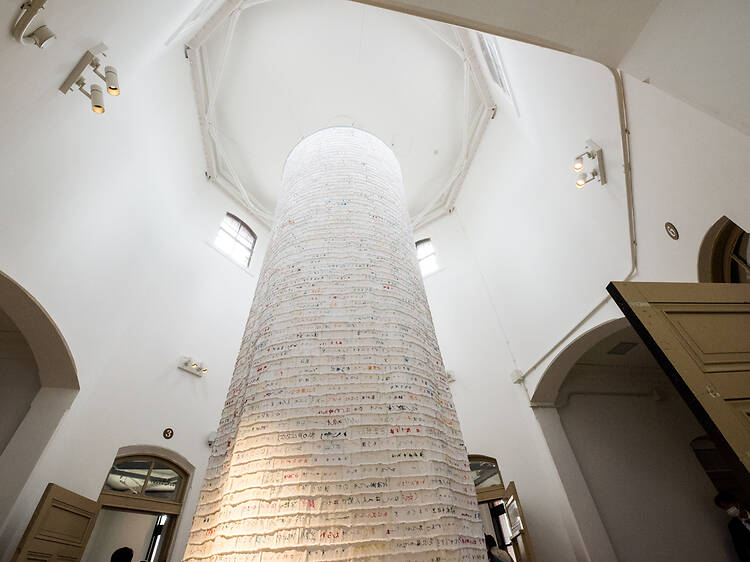 3. 監獄の深層へ切り込むアートに感情を揺らす。