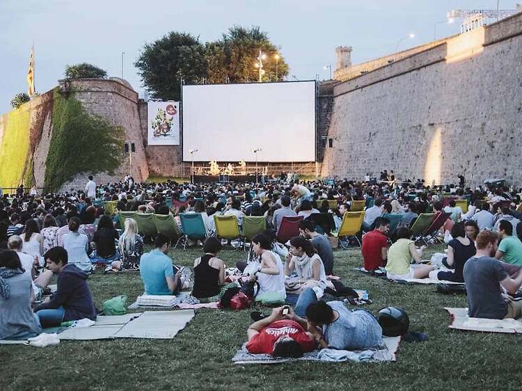 Totes les pel·lícules del cinema a la fresca Sala Montjuïc 2026 (horaris, dates i entrades)
