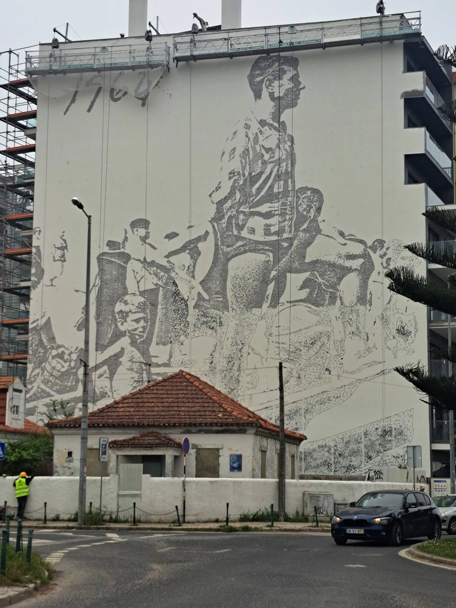 "Tarzan da Caparica"