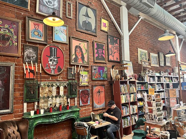 Stories Books & Cafe