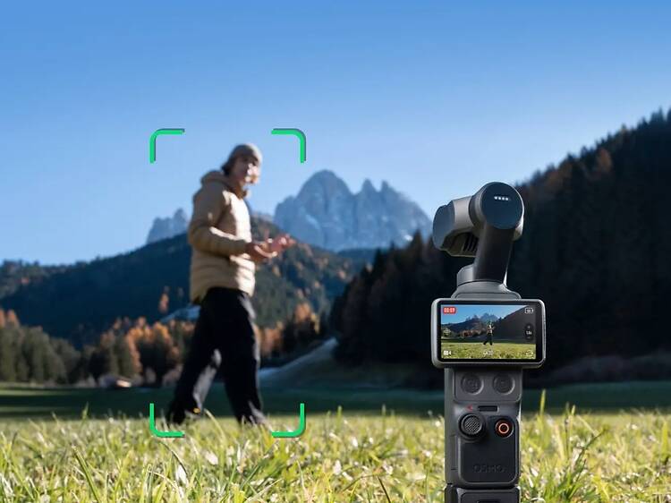 Así es la nueva DJI 4 de OSMO: mejor cámara, zoom y portabilidad