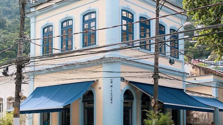 Terceiro endereço da casa que muda, mas também mantém-se, no quesito altíssima qualidade 