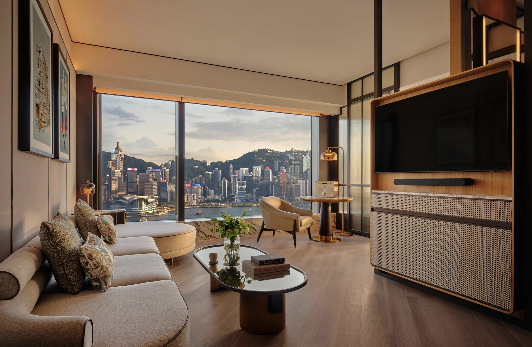 Kimpton Tsim Sha Tsui Hong Kong