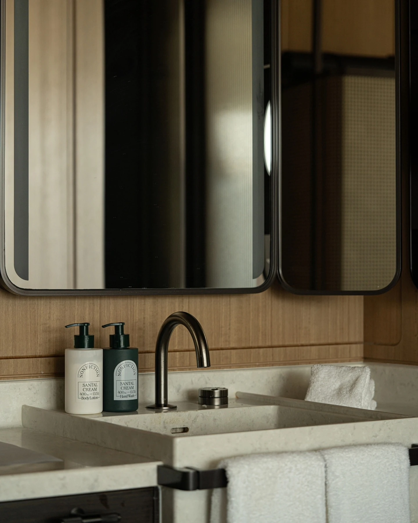 Kimpton Tsim Sha Tsui Hong Kong