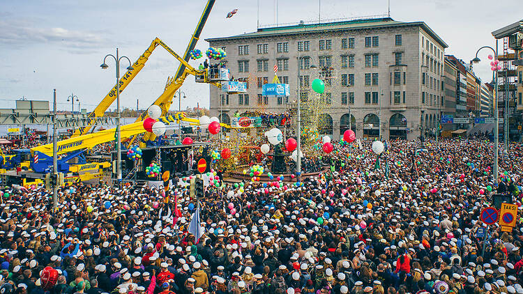 30.4. Kauppatori: Mantan lakitus
