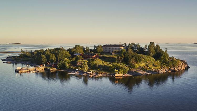 2.5. Opastettu saarikierros, Harakka