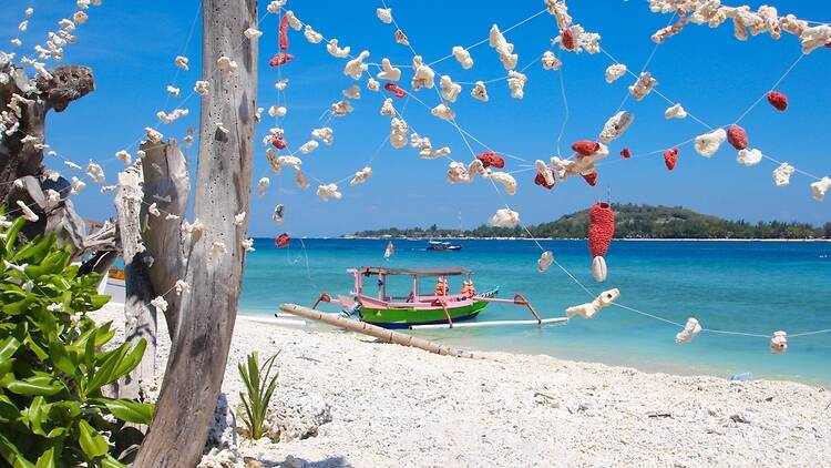 Lombok: Beaches, culture and mountains