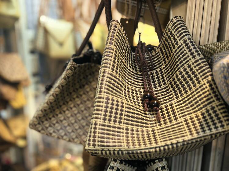 Woven bags that never go out of style