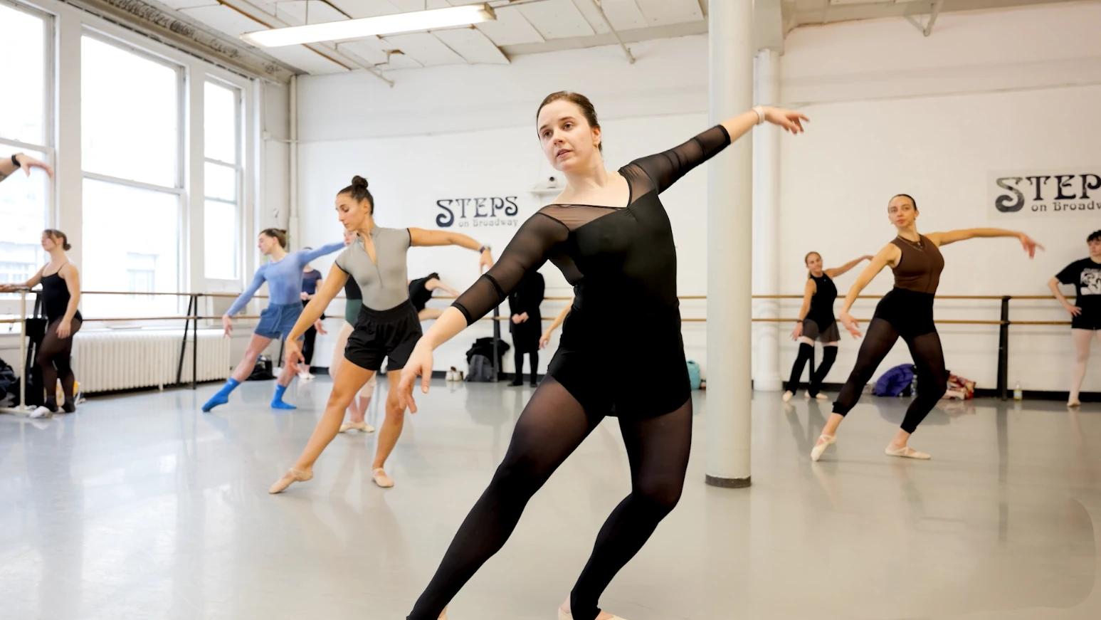 Step on Broadway ballet dance class