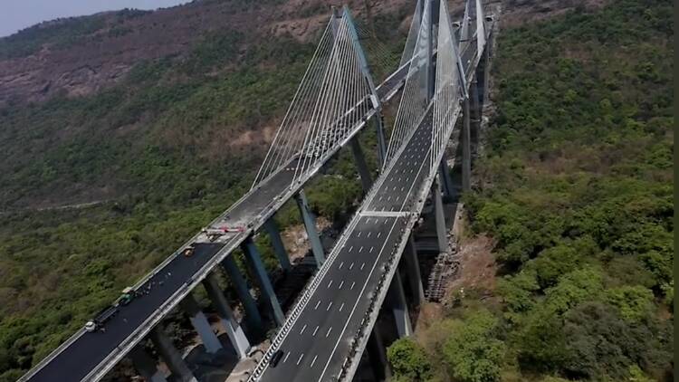 Missing Link bridge on Mumbai-Pune Expressway