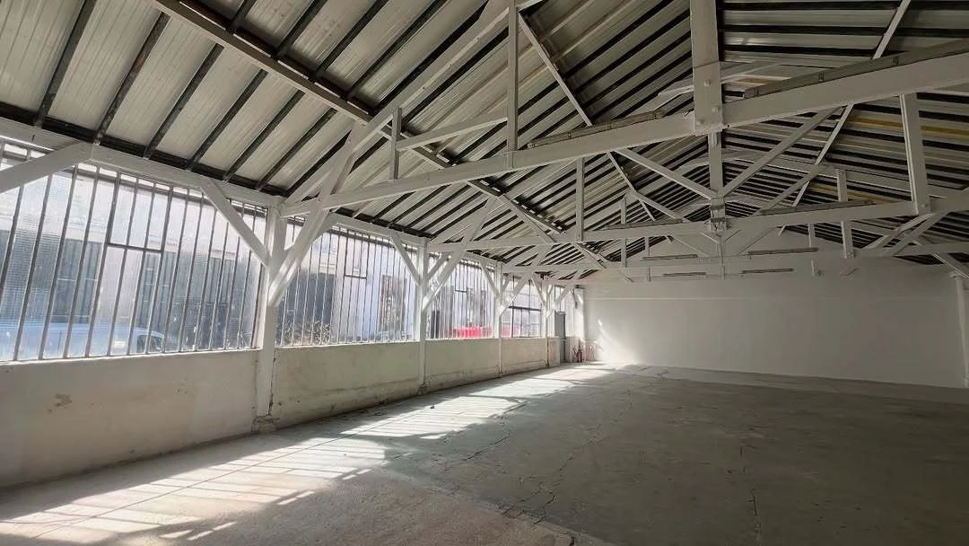 Usine desaffect&eacute;e
