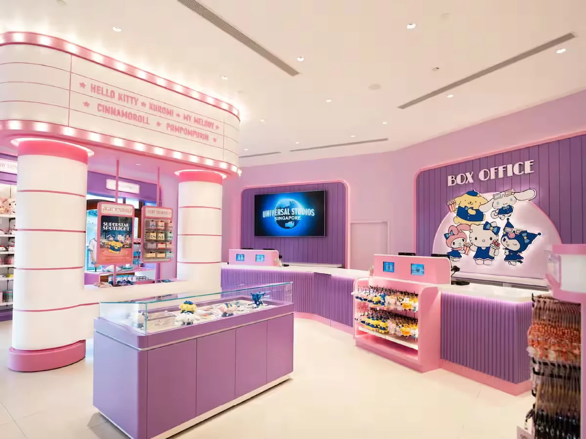 sanrio rwsentosa uss