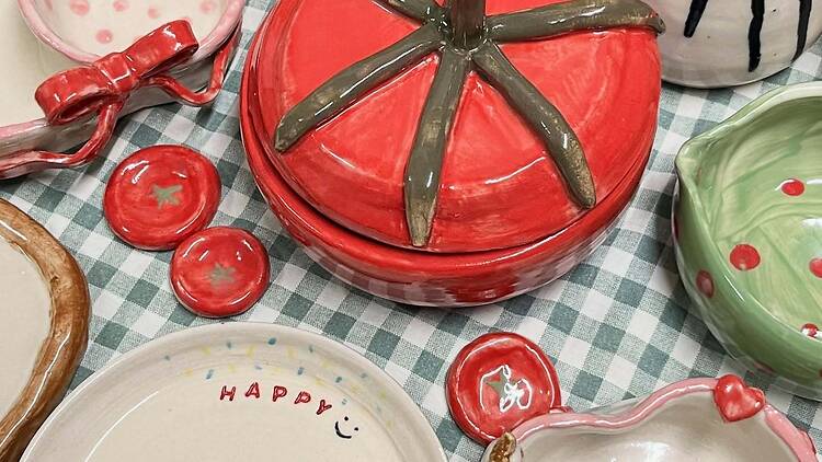 Ceramic shaping at Satee Ceramics