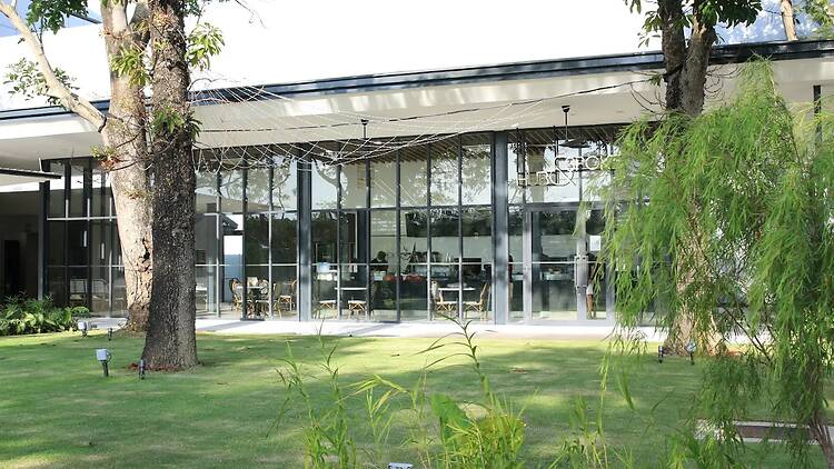 Hub & Spoke Café