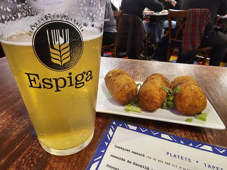 La Europea: tapes de barri i cervesa artesana a Sants