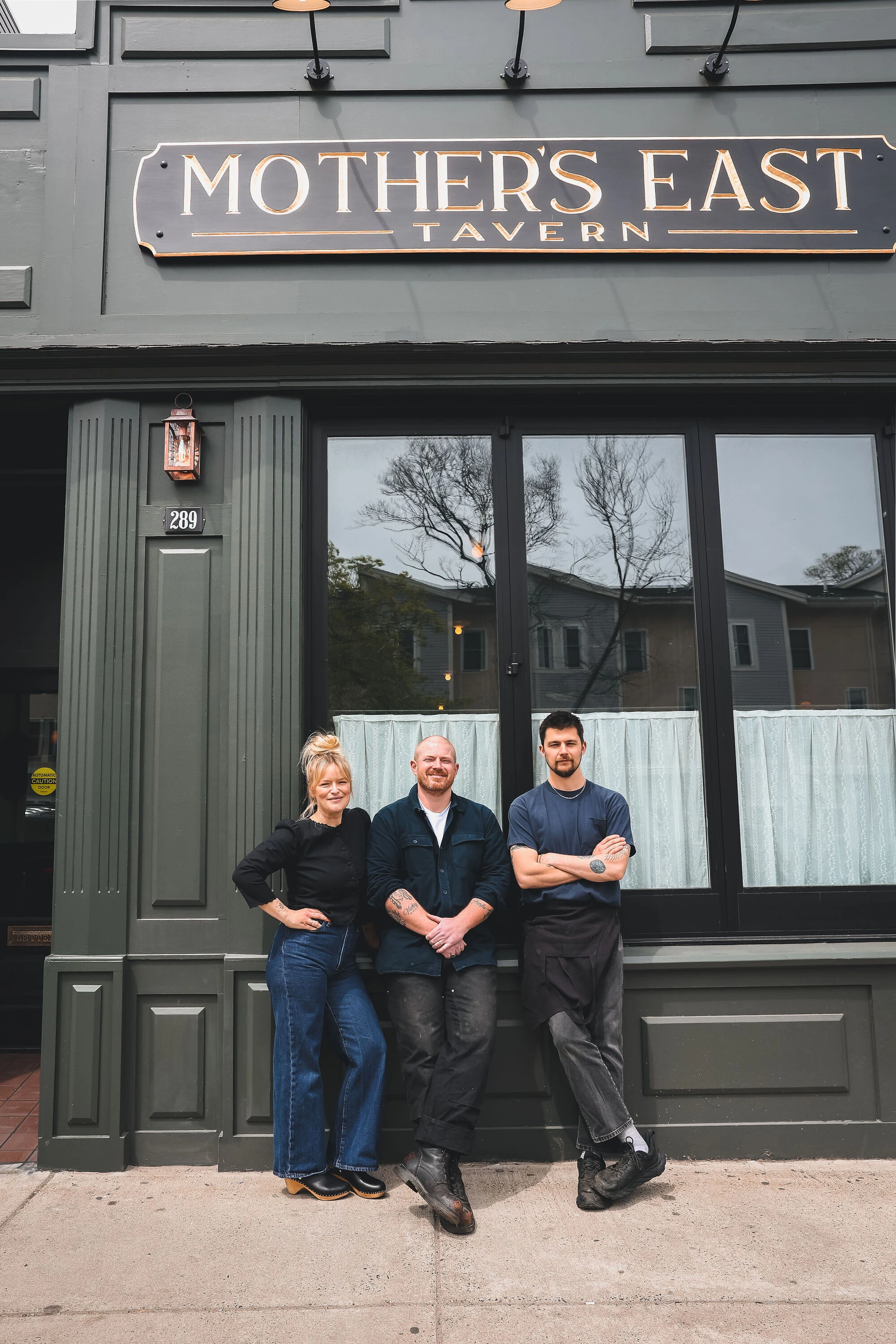 Mother's East Tavern