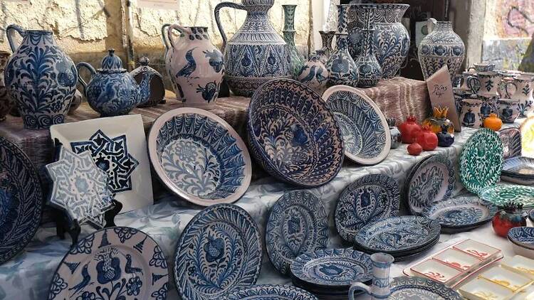 Dar un paseo por la Feria de la Cacharrería Dar un paseo por la Feria de la Cacharrería