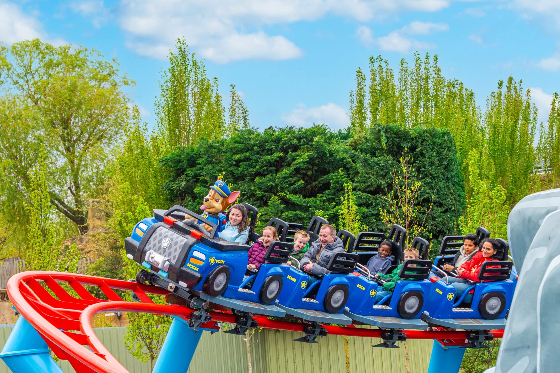 I went to World of PAW Patrol at Chessington and this is what it's like