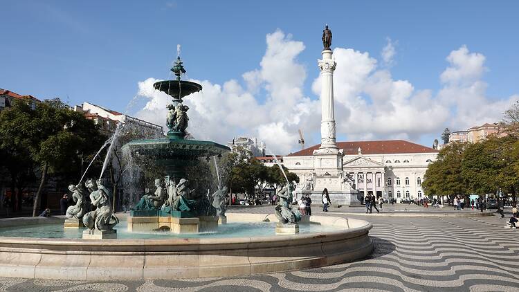 Com Lisboa aos pés