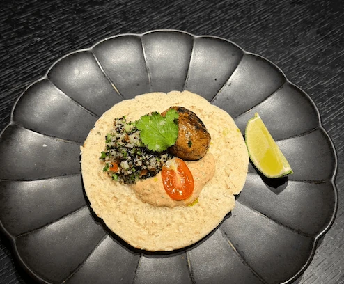 Krudo raw bar