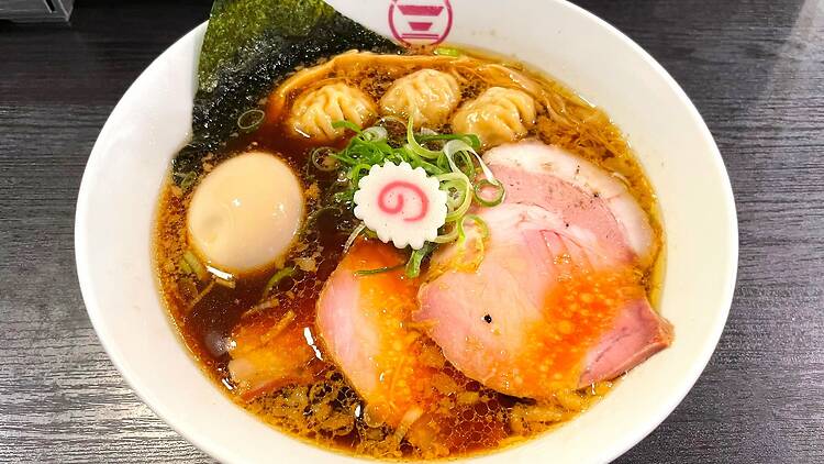 横浜中華そば 維新商店 本店