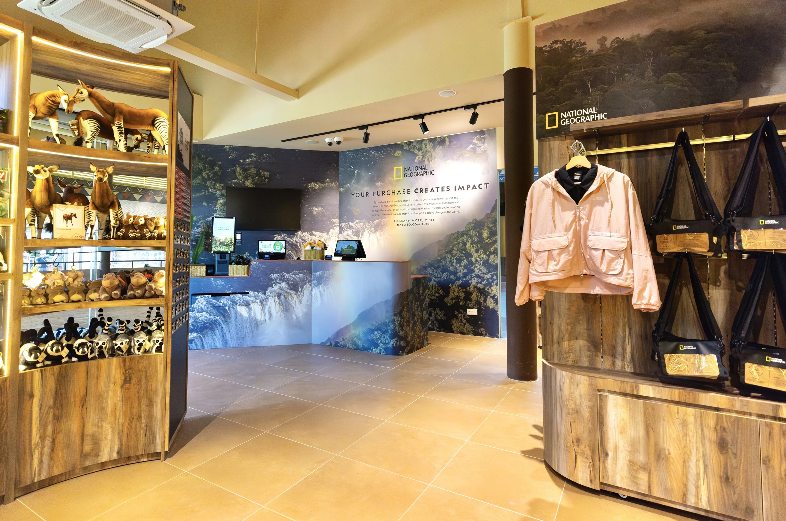National Geographic Pop-Ups at the Rainforest Wild Adventure retail shops. Credit_ Mandai Wildlife Group (2)