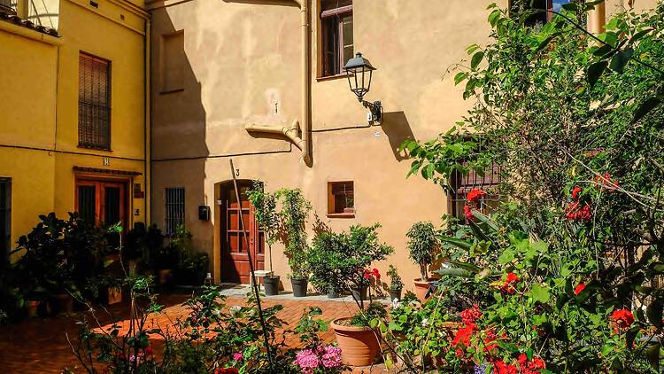 Un racó amagat: la plaça de Sant Gaietà Un racó amagat: la plaça de Sant Gaietà